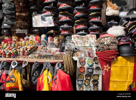 Cold War Souvenirs Stall, Checkpoint Charlie; Berlin; Germany Stock Photo: 60455213 - Alamy