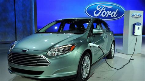 Ford Electric Cars 2022 All-electric 2022 Ford F-150 Lightning Makes ...