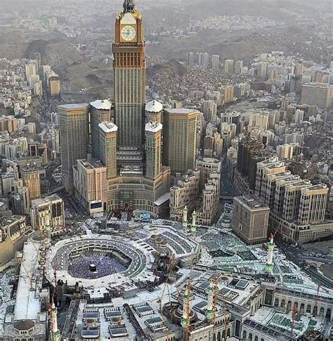 An aerial view of the Masjid-al-Haram, Makkah. Subhan ALLAH..﻿.﻿ | Mecca kaaba, Mecca masjid ...