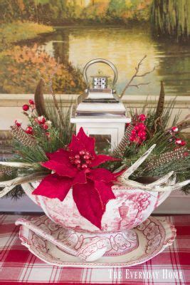 dining-room-buffet-for-christmas-soup-tureen-centerpiece | Tureen centerpiece, Christmas table ...