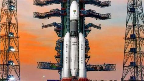 Chandrayaan-2 launch: How to watch India's historic Moon mission ...