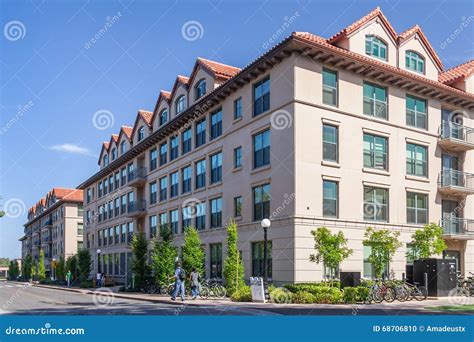 Palo Alto, CA/USA - Circa June 2011: Residential Dormitories of ...