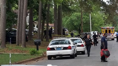 1 dead, 2 injured after southwest Huntsville shooting | AL.com