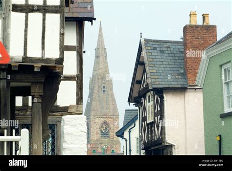 Ruthin castle wales hi-res stock photography and images - Alamy