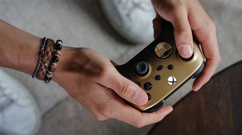 Microsoft Brings the Artificial Bling with Xbox Wireless Controller ...