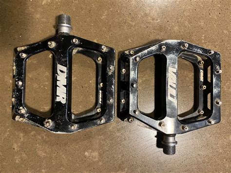 2020 DMR Vault V2 Alloy Platform Pedals - Gloss Black For Sale