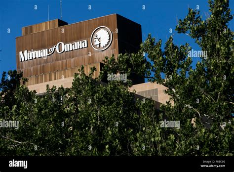 Mutual omaha headquarters building hi-res stock photography and images - Alamy