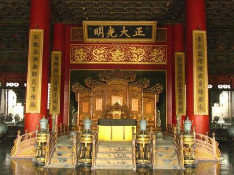 The Forbidden City A Golden Prison cultural features - Famous Cultural Features in The Forbidden ...