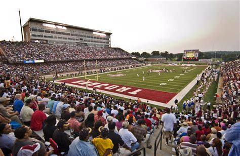 Veterans Memorial Stadium LED stadium lights