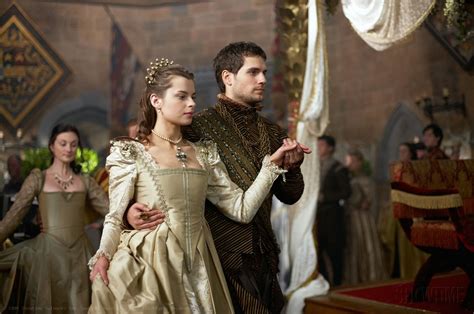 Henry Cavill on "The Tudors" season 3 episode stills | Tudor costumes, The tudors costumes, The ...