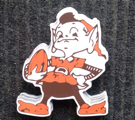 Cleveland Browns Brownie Elf Car Magnet – GPS Sports Gallery