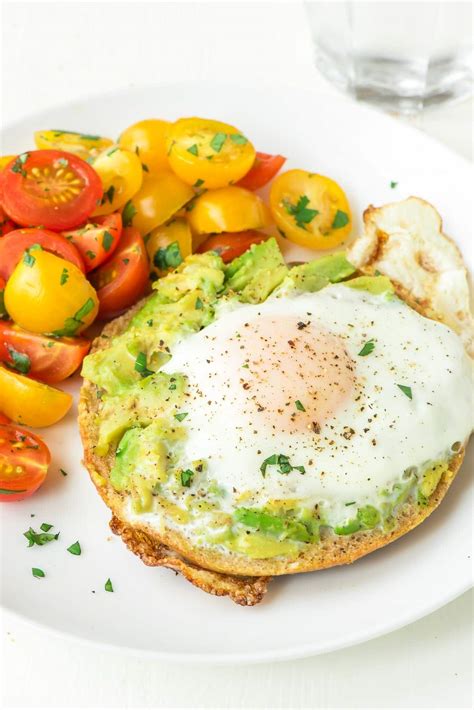 Bagel Egg in a Hole with Smashed Avocado