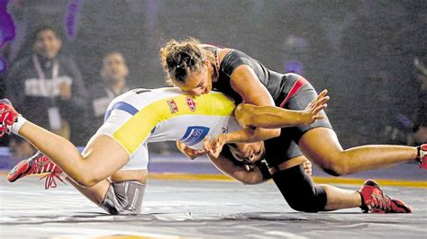 Dangal sisters Geeta Phogat, Babita all but ruled out of Pro Wrestling League - Hindustan Times