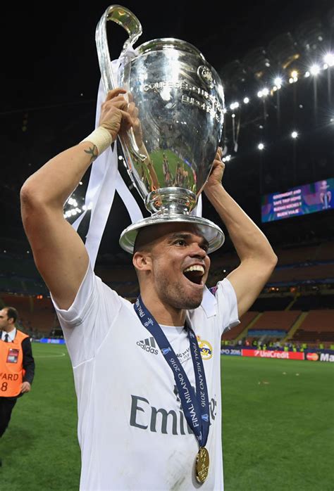 Real Madrid News: Pepe blasts fans in shocking rant | Daily Star