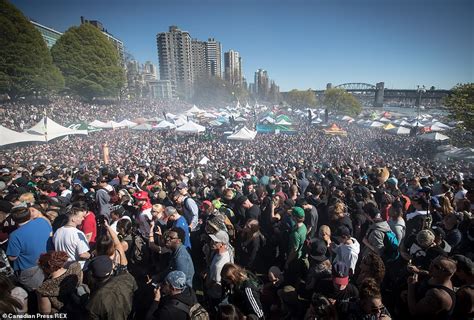 Getting lit! Stoners around the US and Canada celebrate the biggest 420 ...