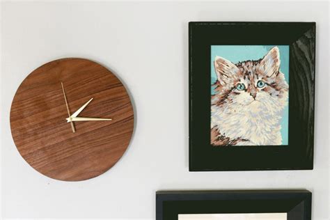 DIY Wall Clock - A Simple Wooden Project