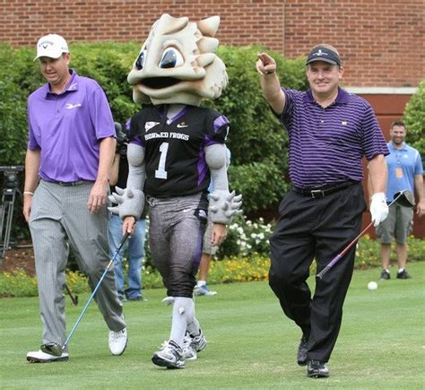 TCU forgets to bring the mascot on team flight; benches clear in Miami ...