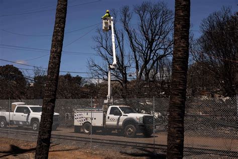 Lingering questions as Maui wildfire response faces criticism - ABC News