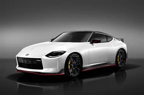 The 2023 Nissan 400Z Nismo Could Have the Current GT-R's Engine!