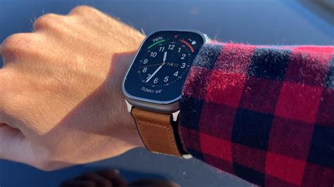 The 6 Best Leather Bands for the Apple Watch Ultra - Smartwatch.me