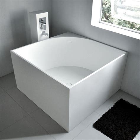 Small Bathtub Designs Made For Ultimate Relaxation