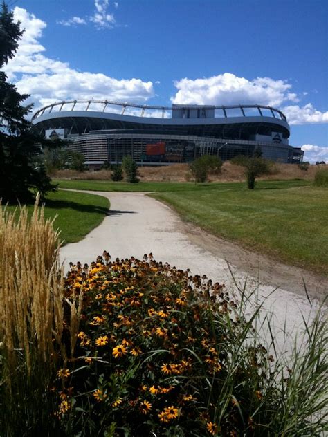 Denver's Platte River Trail on trailsnet.com