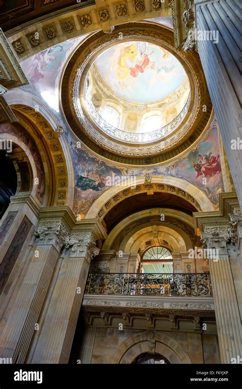 Castle howard interior hi-res stock photography and images - Alamy