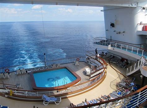 Pools onboard the Emerald Princess - Cruiseline.com