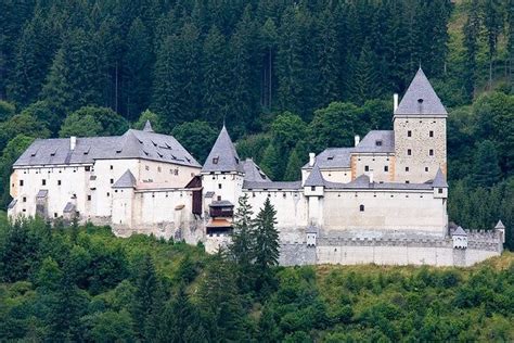 Moosham Castle Salzburg, Austria | Palácios, Paisagens, Mansão