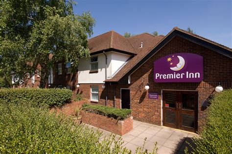 Premier Inn Hagley Hotel - Hotels in Stourbridge DY9 9JS - 192.com