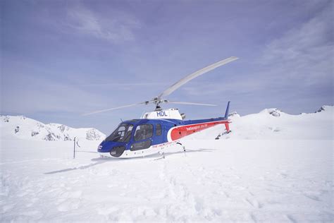 On an NZ glacier : r/Helicopters