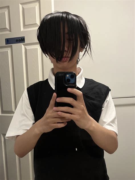 My sunny cosplay (need to cut my hair) : r/OMORI