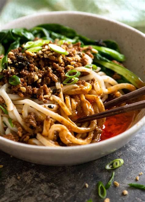 Dan Dan Noodles (Spicy Sichuan noodles) | RecipeTin Eats