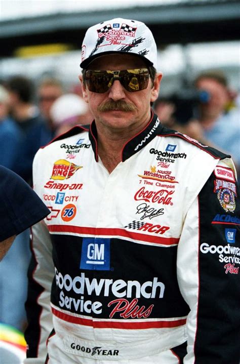 Dale Earnhardt Sr.: 20 years in memoriam - All Photos - UPI.com