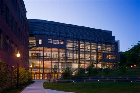 UMass Amherst Integrated Science Building / Payette | ArchDaily