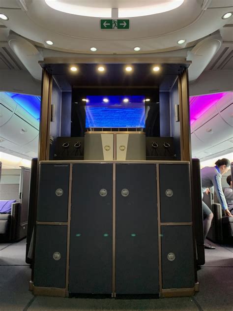 Review: ANA A380 First Class Honolulu To Tokyo - Live and Let's Fly