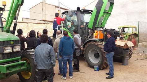 Más que máquinas agrícolas: EL CORRECTO MANTENIMIENTO DEL TRACTOR COMO FACTOR CLAVE PARA MEJORAR ...