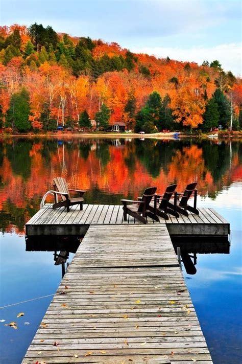 Beautiful Fall Background on Lake Simcoe, Ontario, Canada