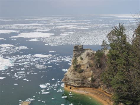 Lake Superior - Pictured Rocks National Lakeshore (U.S. National Park Service)