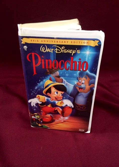 Pinocchio Clamshell VHS DISNEY 1940