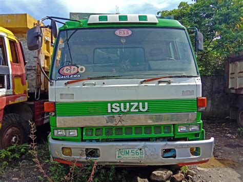 Isuzu Dump Truck - First Standard