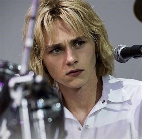 Ben Hardy as Roger Taylor for the live aid scene | Ben hardy, Roger taylor queen, Queen movie