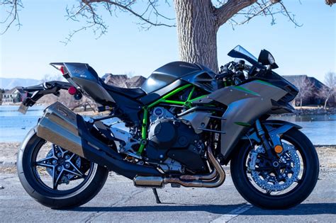 163-Mile 2019 Kawasaki Ninja H2 Carbon Hits the Auction Block Looking ...