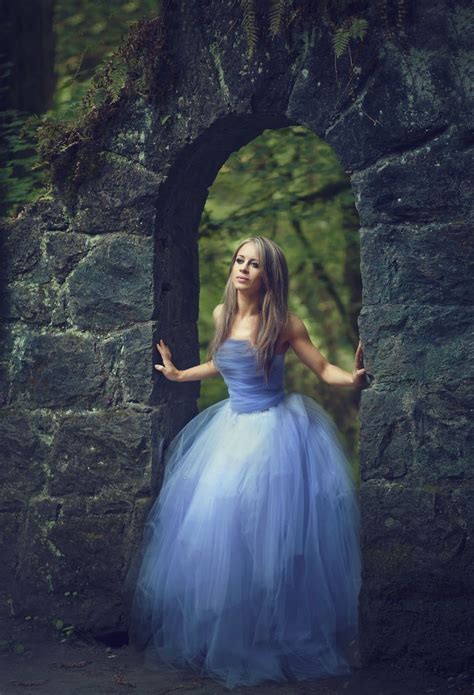 Enchanted Shoot at the Witche's Castle. DIY Tulle Dress