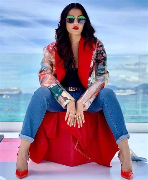 Cannes 2019: Aishwarya Rai Bachchan is on a photo sharing spree ...