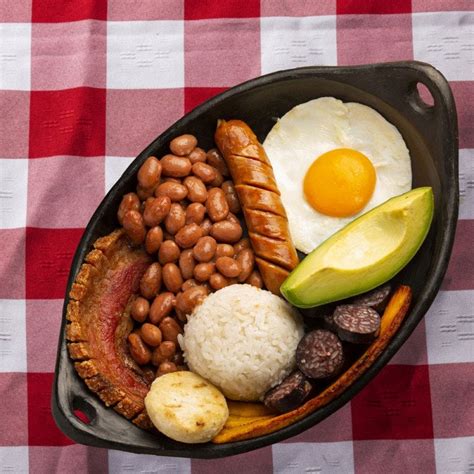 Bandeja paisa: receta, ingredientes y pasos a paso l Tiendas ara