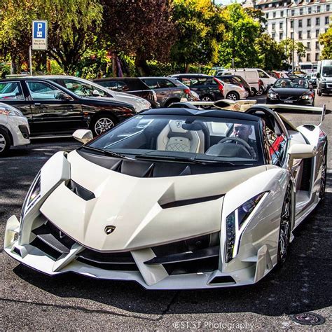 The lamborghini veneno – Artofit