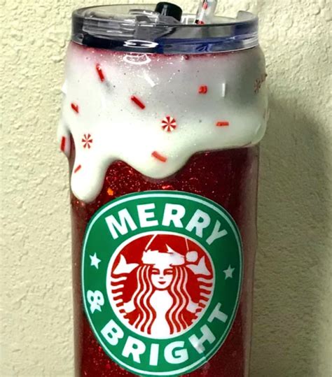 This Customized Light-Up Starbucks Christmas Tumbler Has Me Dreaming Of ...