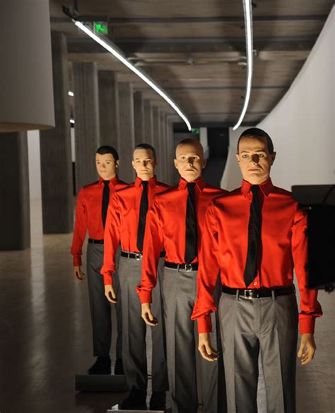 NAU NUA: KRAFTWERK