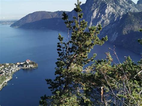 Blick vom Kleinen Sonnstein auf Traunsee und Traunstein Routes for Walking and Hiking | Komoot